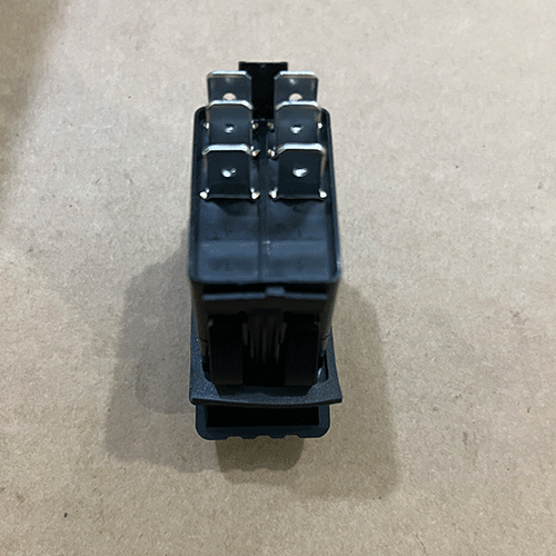 駐車(chē)制動(dòng)開(kāi)關(guān)XE850-701001-000